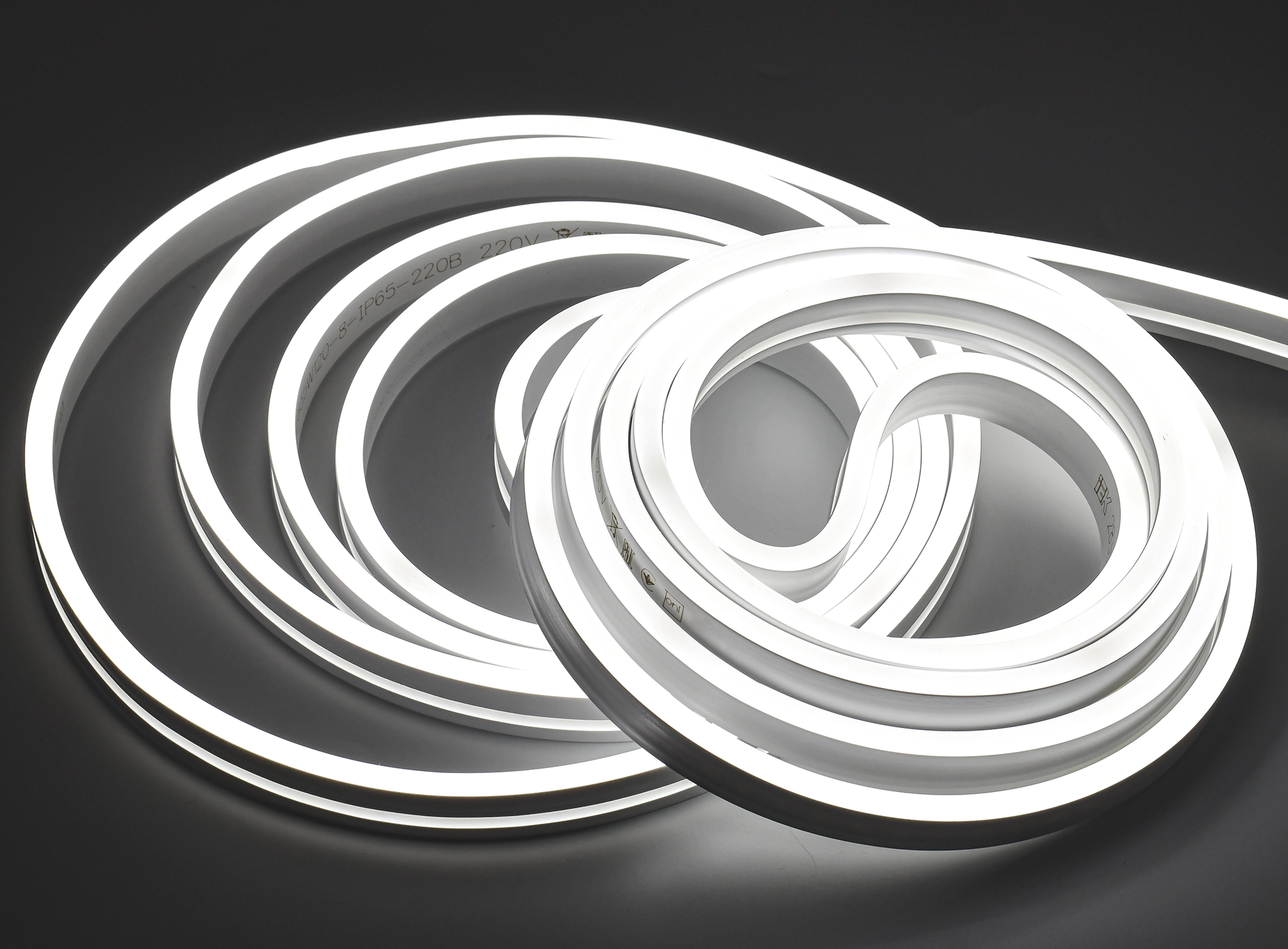 Комплект светодиодной подсветки "Неон" (лента LED 5м LSR5-2835W120-8-IP65-220В + драйвер) IEK LSR5-2-120-65-2-05-S0