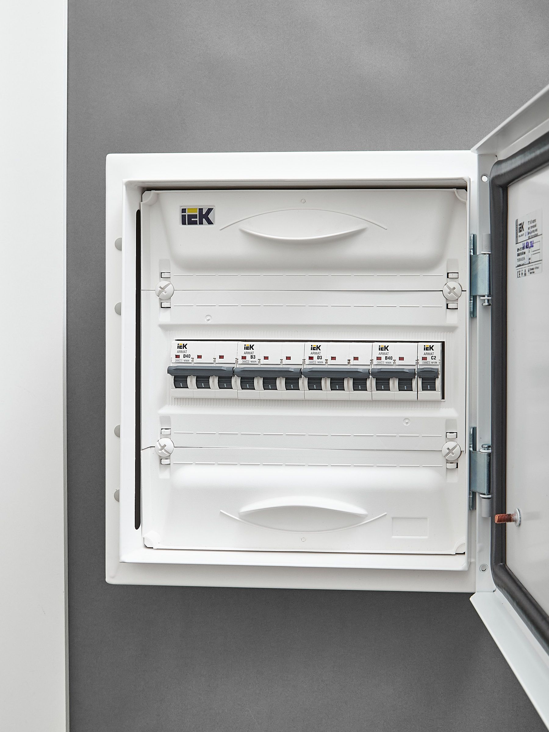 ARMAT Автоматический выключатель M06N 3P D 3А IEK - Фото 5