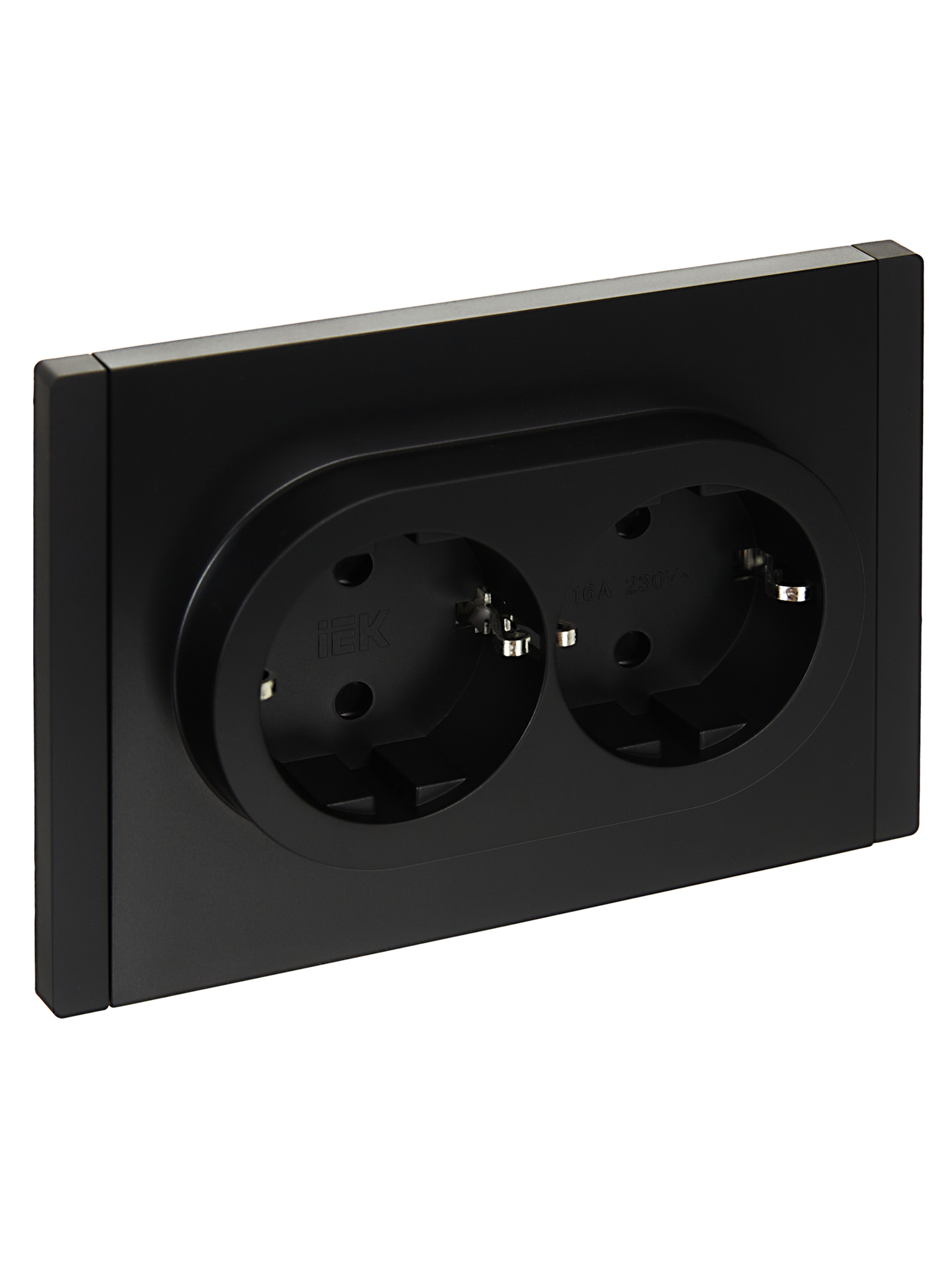 FORTE&PIANO Розетка 2-местная с заземлением с защитными шторками безвинтовое крепление 16А FP123 черный IEK FP-R24-16-1-K02