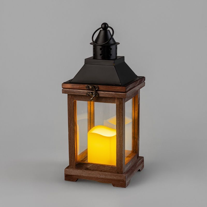 Декоративный фонарь со свечкой, корпус из дерева, размер 14х14х35cм, цвет теплый белый 513-075