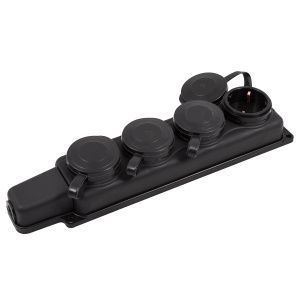 Розетка РП-16-334 трехместная каучуковая переносная с заземляющим контактом брызгозащищенная черная РП-16-334