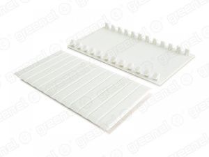 Заглушка для щитов под автоматы.  6-ти местная. цвет-БЕЛЫЙ (10/480шт) GE60001-01