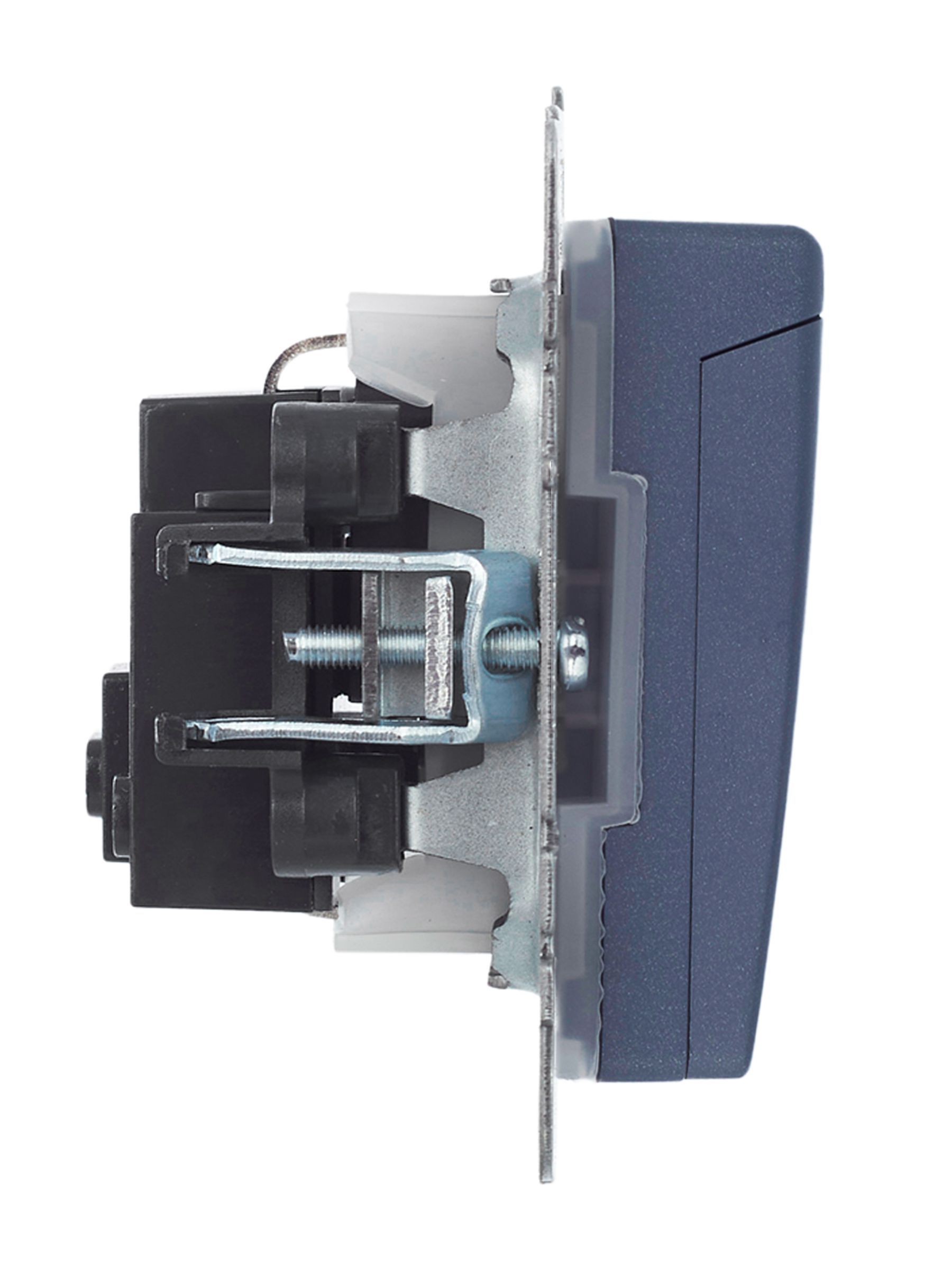 BRITE Розетка 1-местная с заземлением с защитными шторками и крышкой 16А IP44 РСбш10-3-44-БрМ маренго IEK - Фото 10