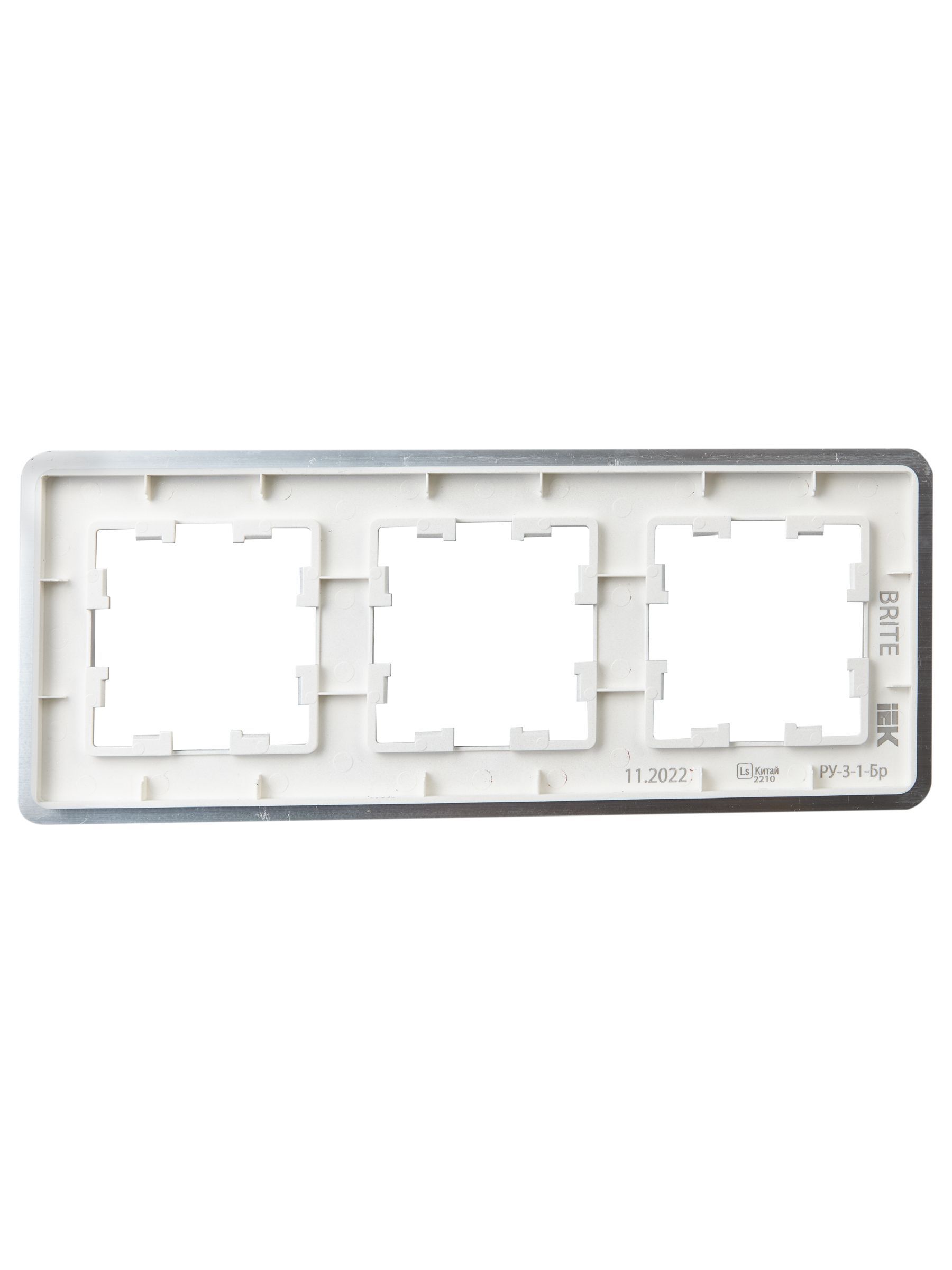 BRITE Рамка 3-местная РУ-3-1-Бр металл алюминий RE AL IEK - Фото 4