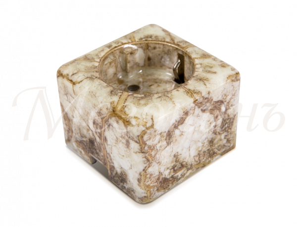 Розетка ретро фарфоровая, двухполюсная, с заземляющим контактом, коллекция "QUADRA" , цвет - дворцов