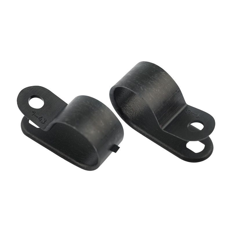 Скоба под винт 16мм, черная (50 шт/уп) REXANT 07-4416-1