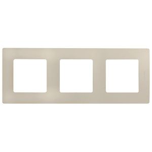 ETIKA Рамка 3-местная слоновая кость 672513
