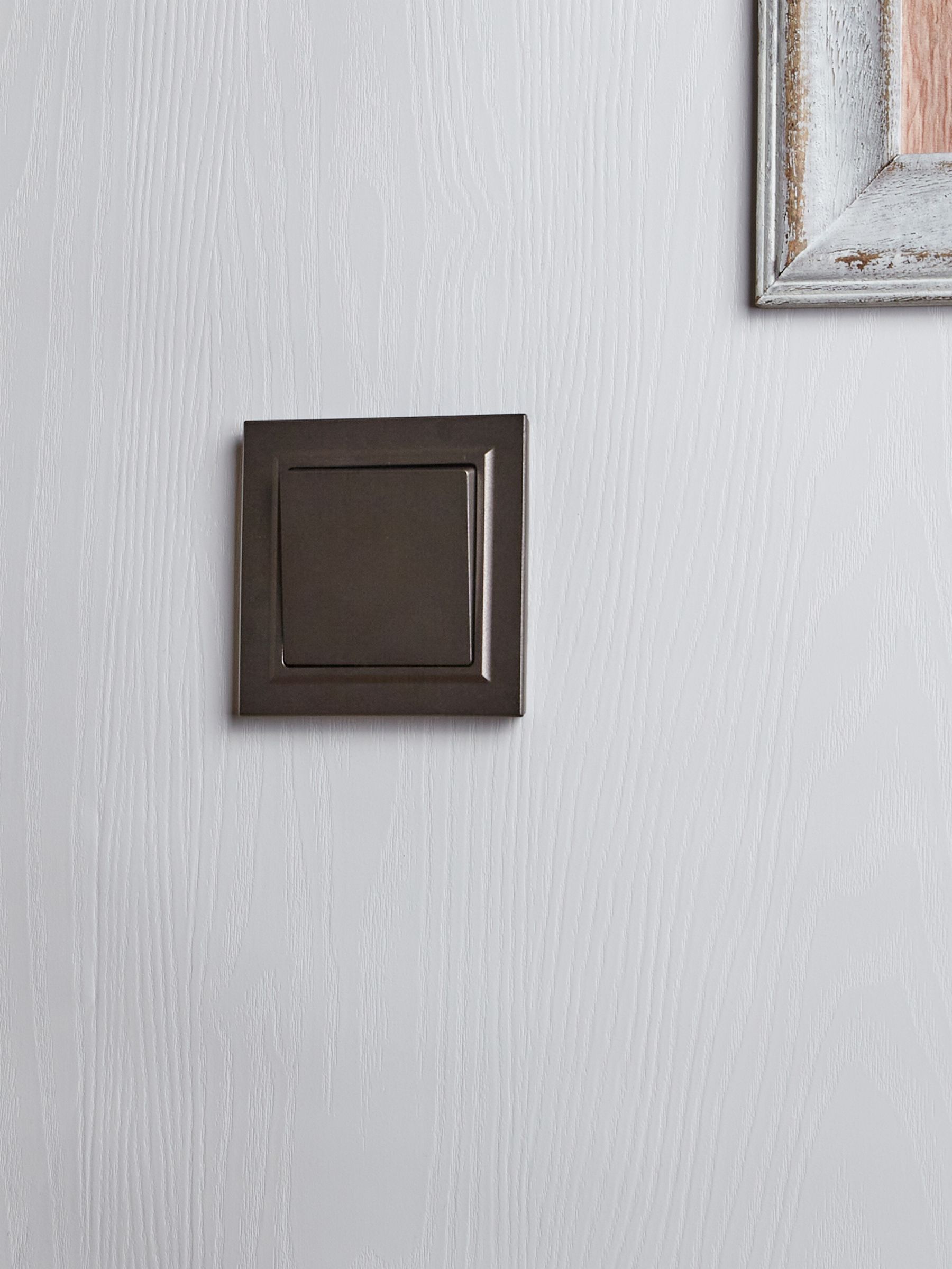 BRITE Выключатель 1-клавишный перекрестный 10А ВС10-1-3-БрТБ темная бронза IEK - Фото 7