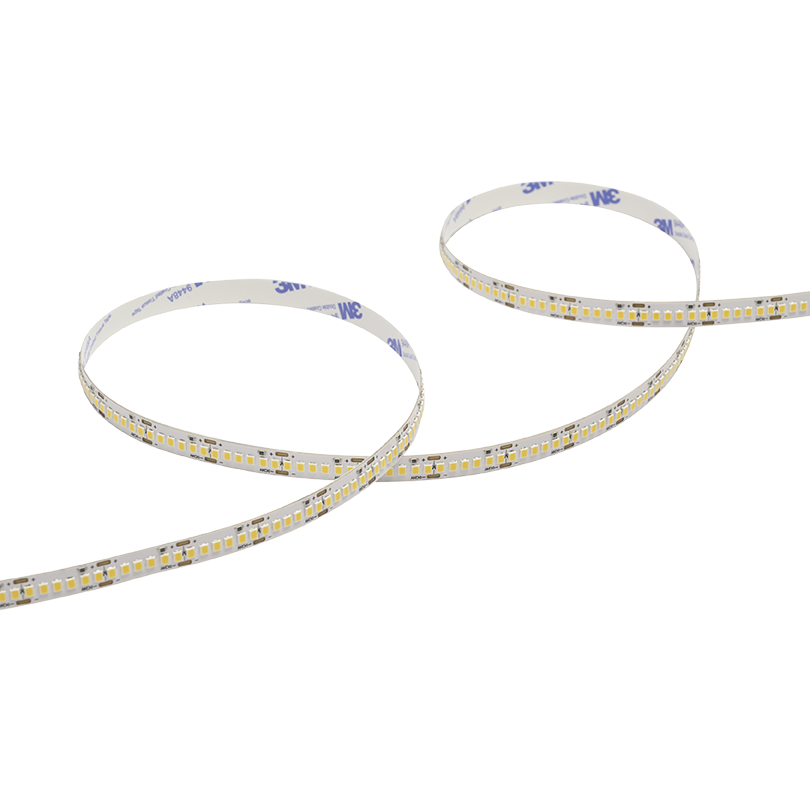 Светодиодная лента WOLTA WLS2835-24W/6500/24H240-01 SMD2835 24Вт 6500К 24В IP20 3400лм/м 240led/m