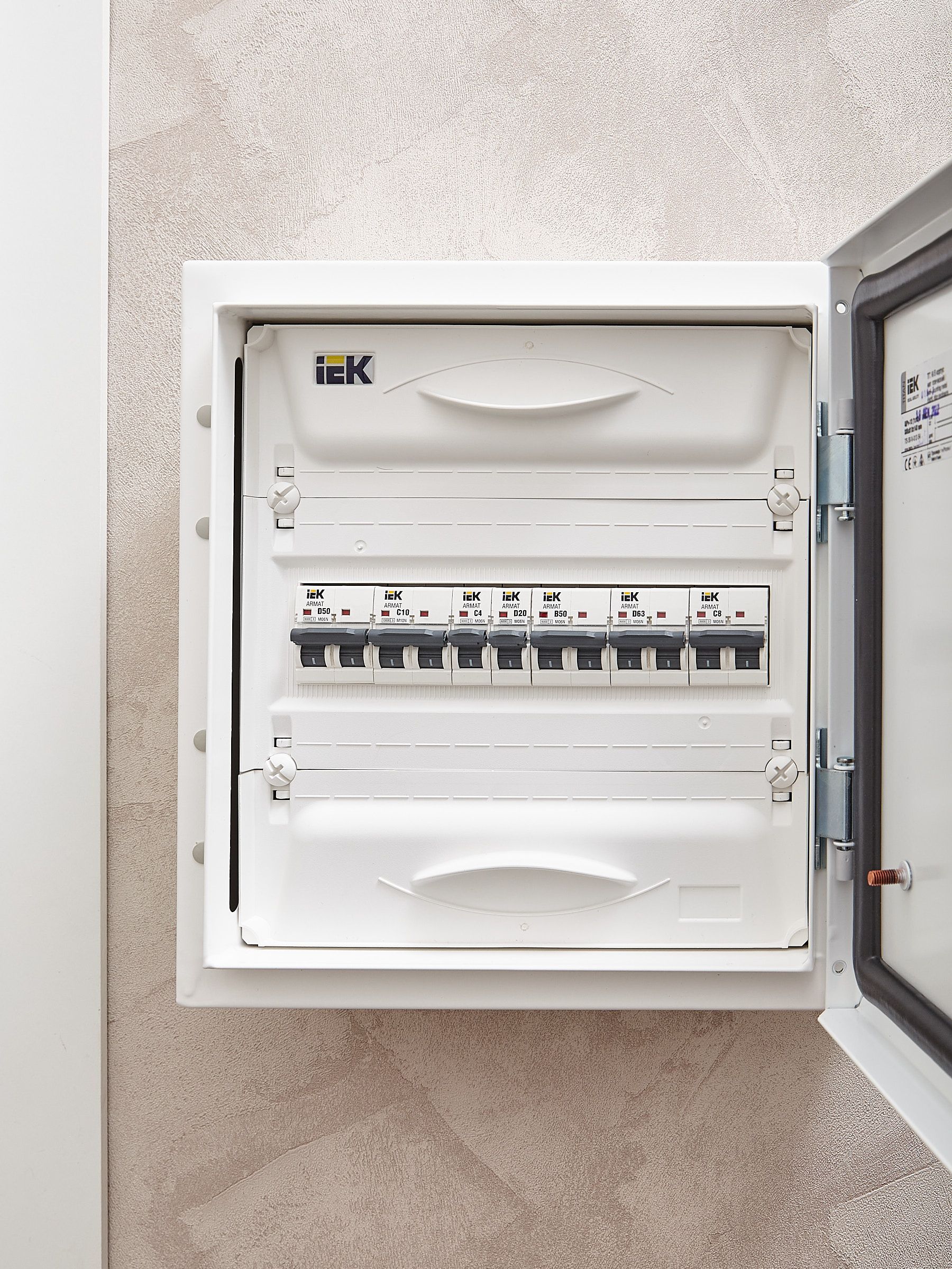ARMAT Автоматический выключатель M06N 1P C 4А IEK - Фото 7