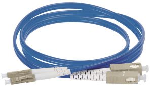 ITK Оптический коммутационный соединительный шнур (патч-корд), MM, 50/125 (OM4), LC/UPC-SC/UPC, (Duplex), 5м FPC5004-LCU-SCU-C2L-5M