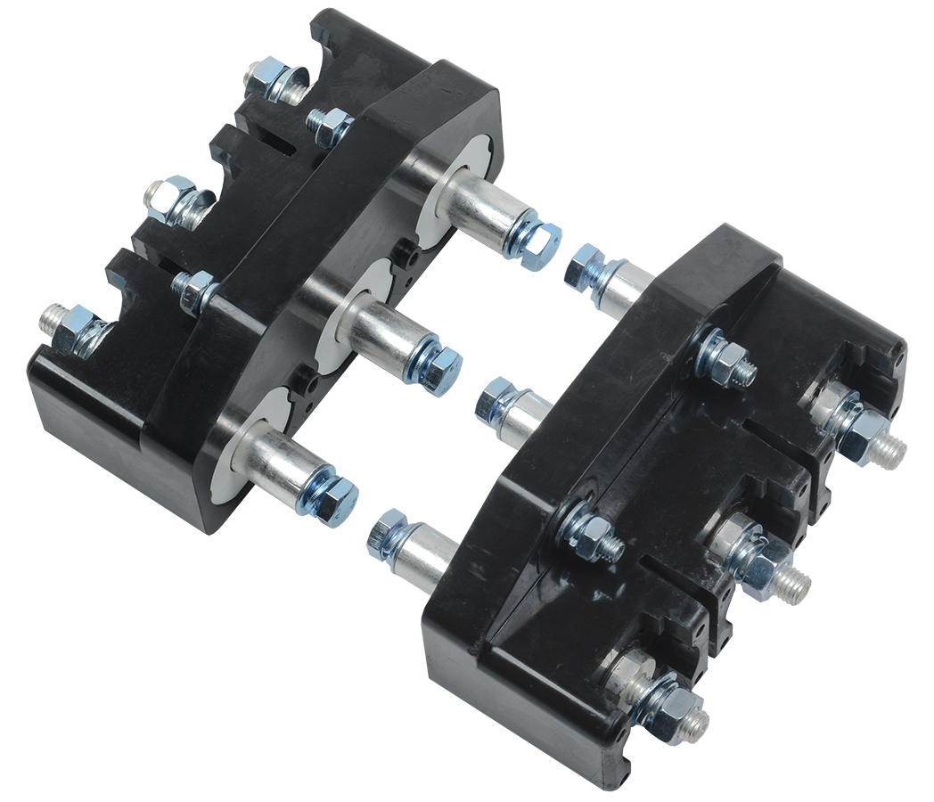 Панель втычная ПМм1-800е c задним резьбовым присоединением для ВА88-40 MASTER с электронным расцепителем IEK SVA71D-PM1-R-02