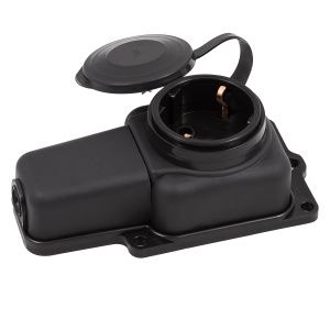 Розетка РП-16-131 одноместная каучуковая переносная с заземляющим контактом брызгозащищенная черная РП-16-131