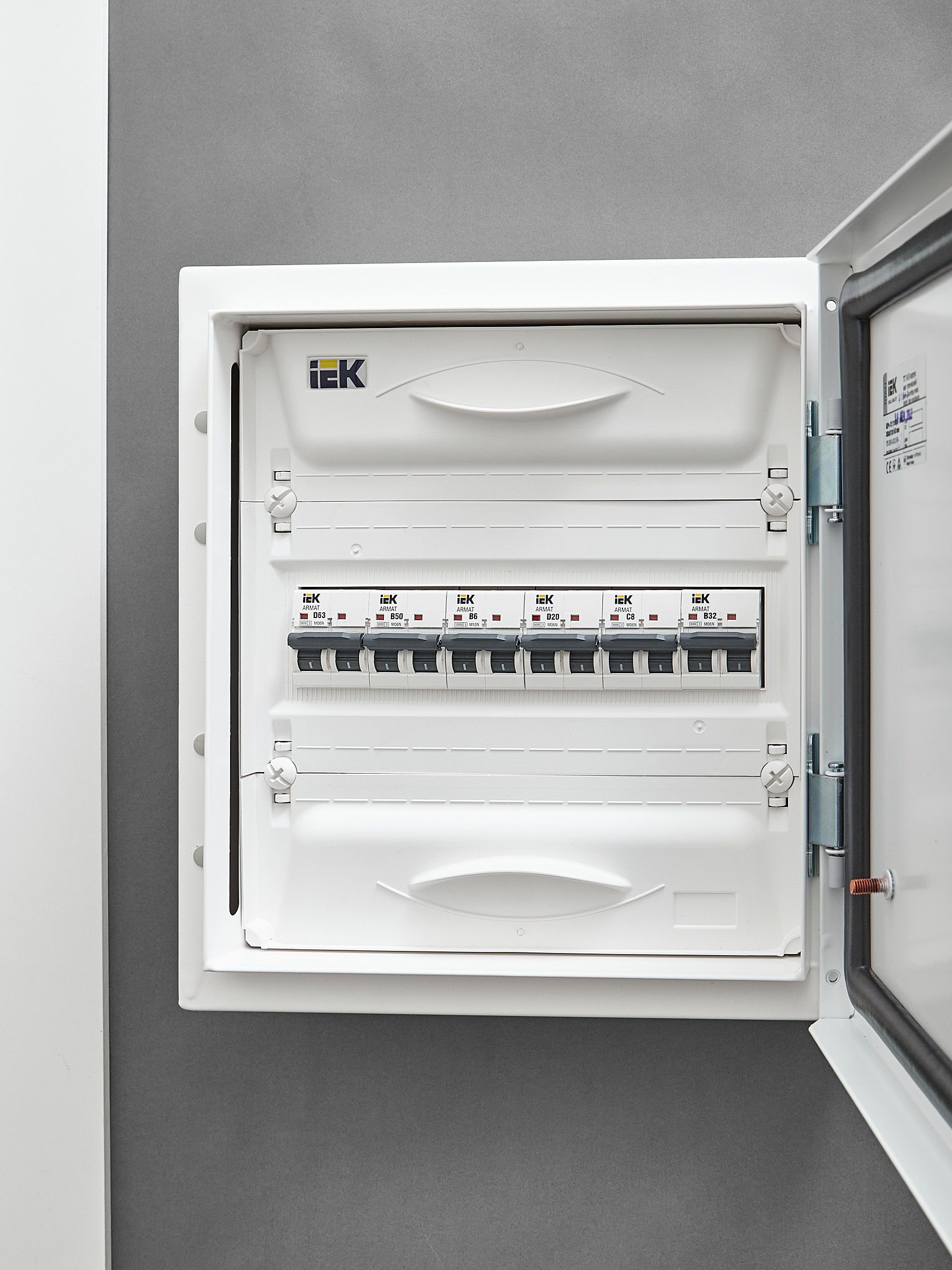 ARMAT Автоматический выключатель M10N 2P B 6А IEK - Фото 9