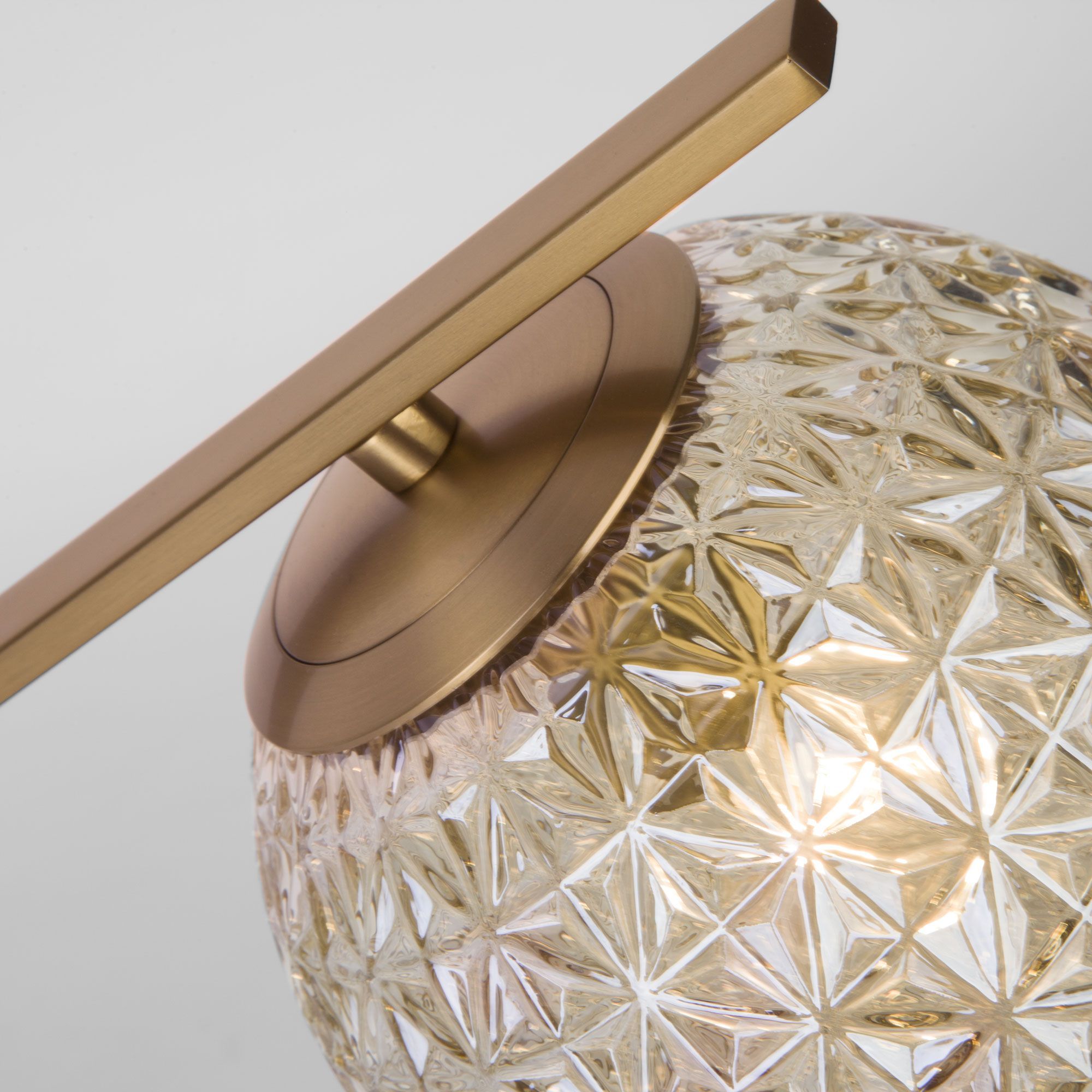 Настольная лампа с плафоном 01213/1 латунь  Eurosvet - Фото 3