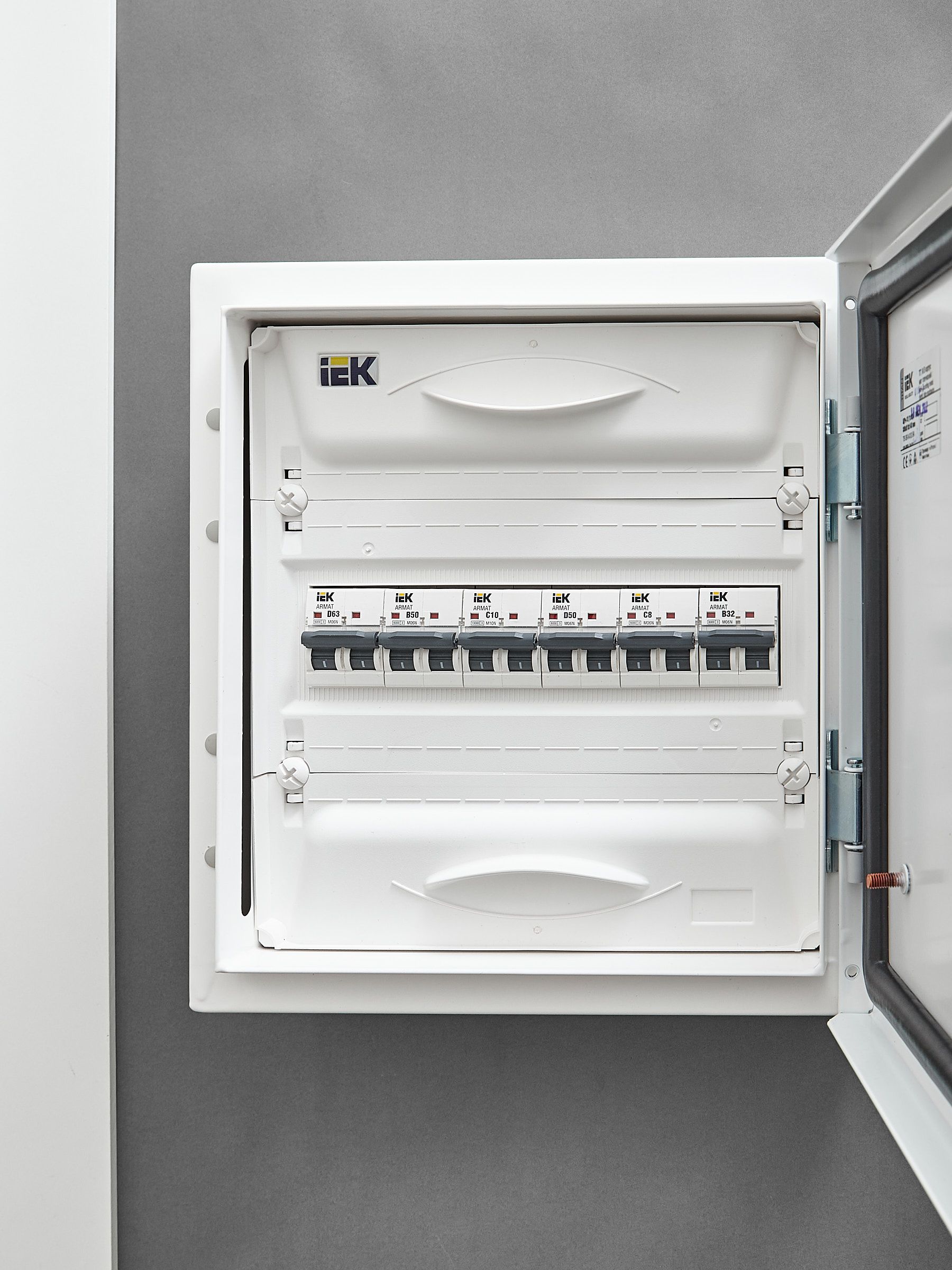 ARMAT Автоматический выключатель M06N 2P D 50А IEK - Фото 10