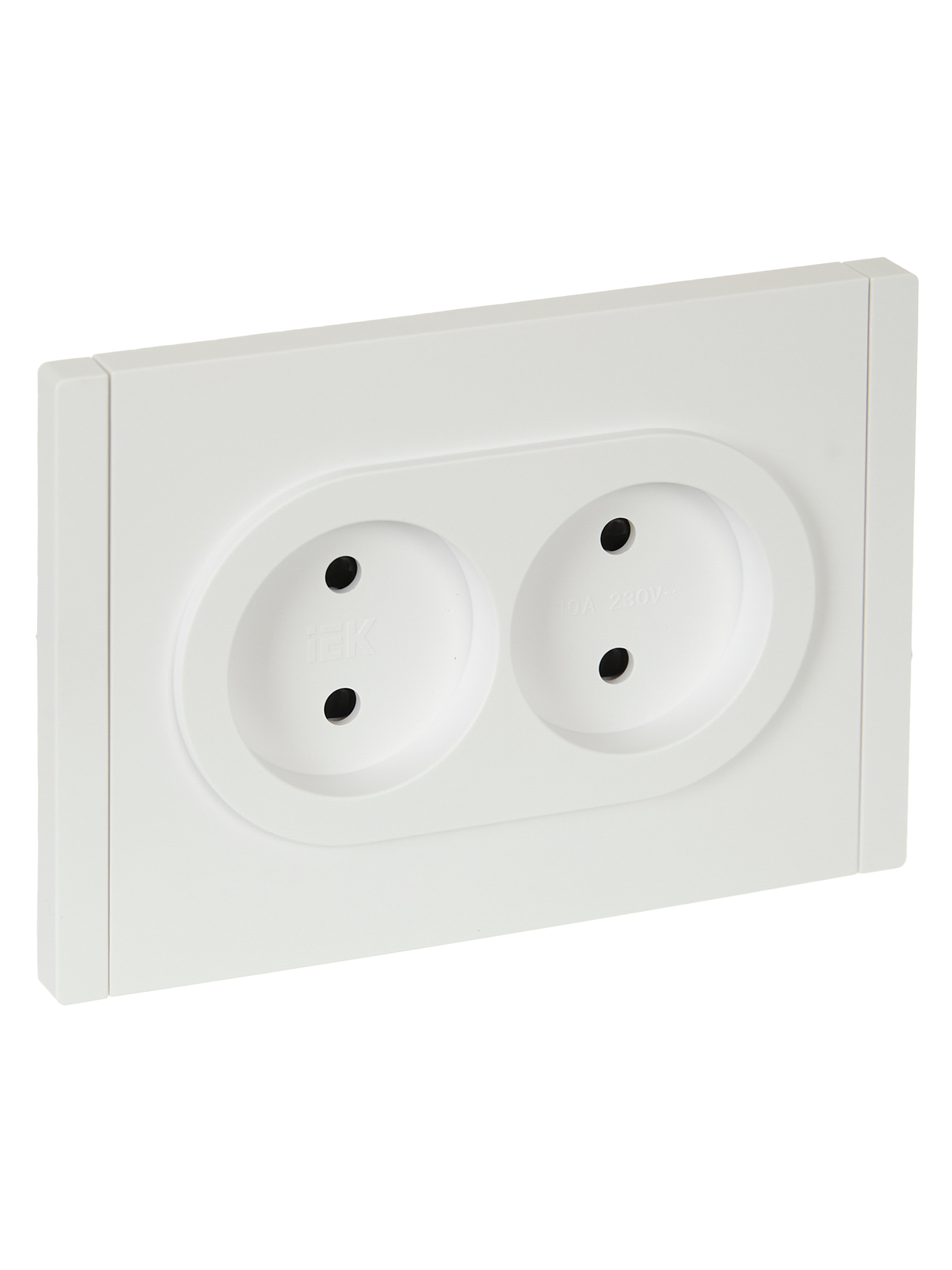 FORTE&PIANO Розетка 2-местная без заземления с защитными шторками безвинтовое крепление 10А FP225 белый IEK FP-R23-10-1-K01