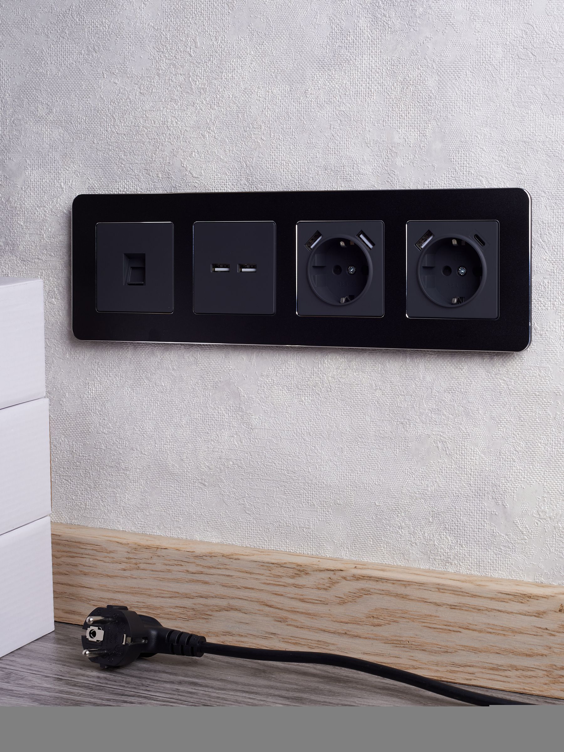 BRITE Рамка 4-местная РУ-4-1-Бр металл черный RE IEK - Фото 6