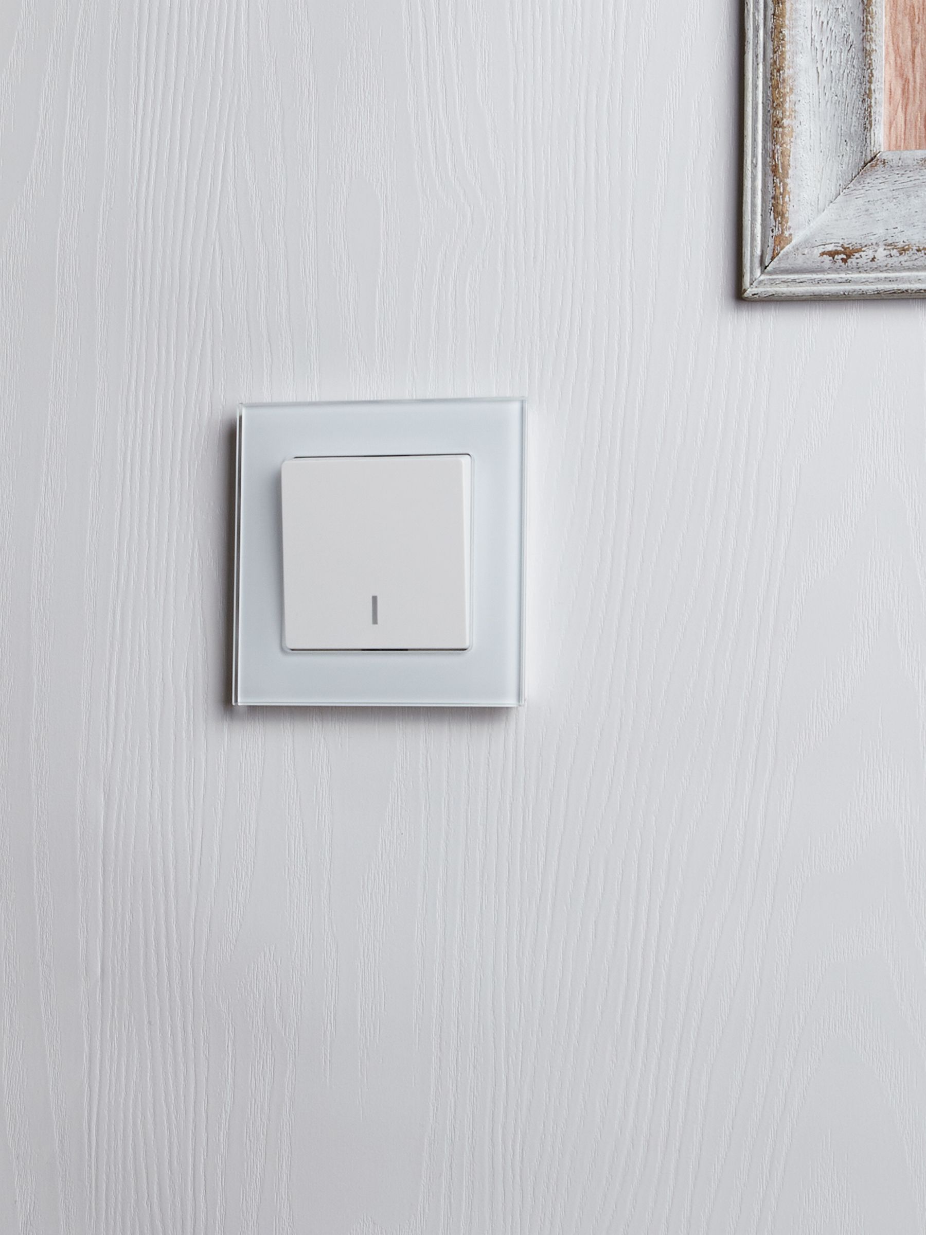 BRITE Выключатель 1-клавишный проходной с индикацией 10А ВС10-1-7-БрБ белый IEK - Фото 6