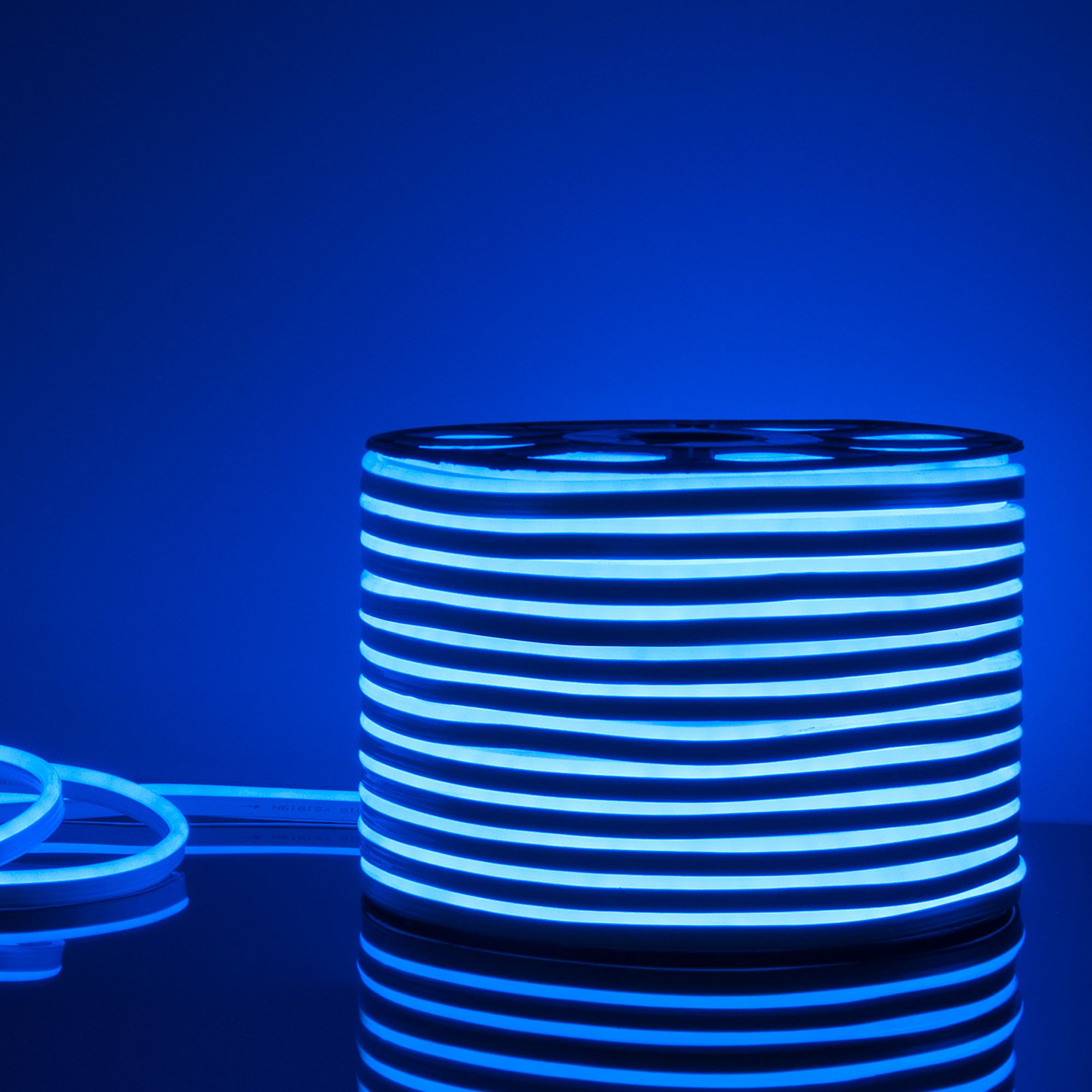 Гибкий неон светодиодный 220V 9,6W 120Led 2835 IP67 односторонний синий, 50 м Elektrostandard