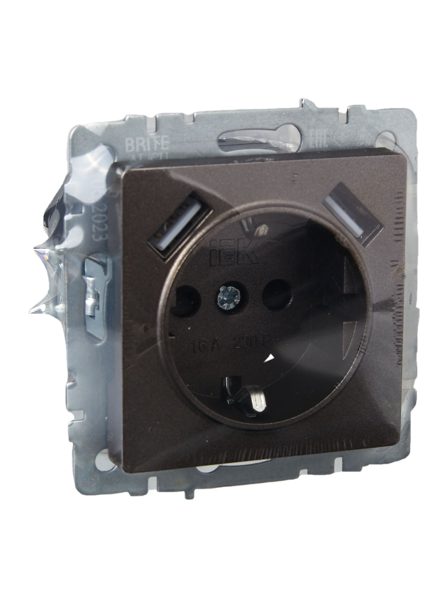 BRITE Розетка 1-местная с заземлением с защитными шторками 16А с USB A+A 5В 2,1А РЮш10-1-БрТБ темная бронза IEK - Фото 7