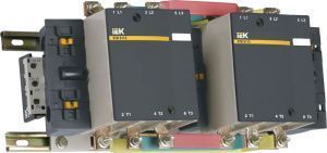 Контактор КТИ-51853 реверс 185А 400В/АС3 IEK