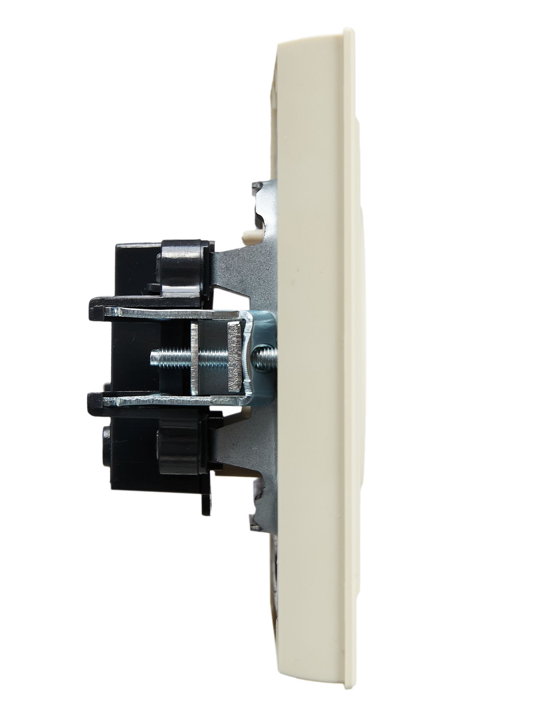 BRITE Розетка 1-местная без заземления без защитных шторок 10А в сборе РСР10-1-0-БрКр бежевый IEK - Фото 5