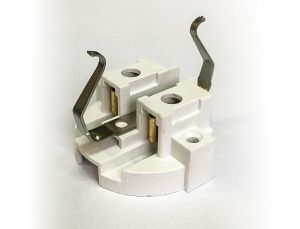 Механизм розетки с з/к, 16А 250В, пластиковый, серия Усадьба, ТМ "МЕЗОНИНЪ" GE30501 GE30501