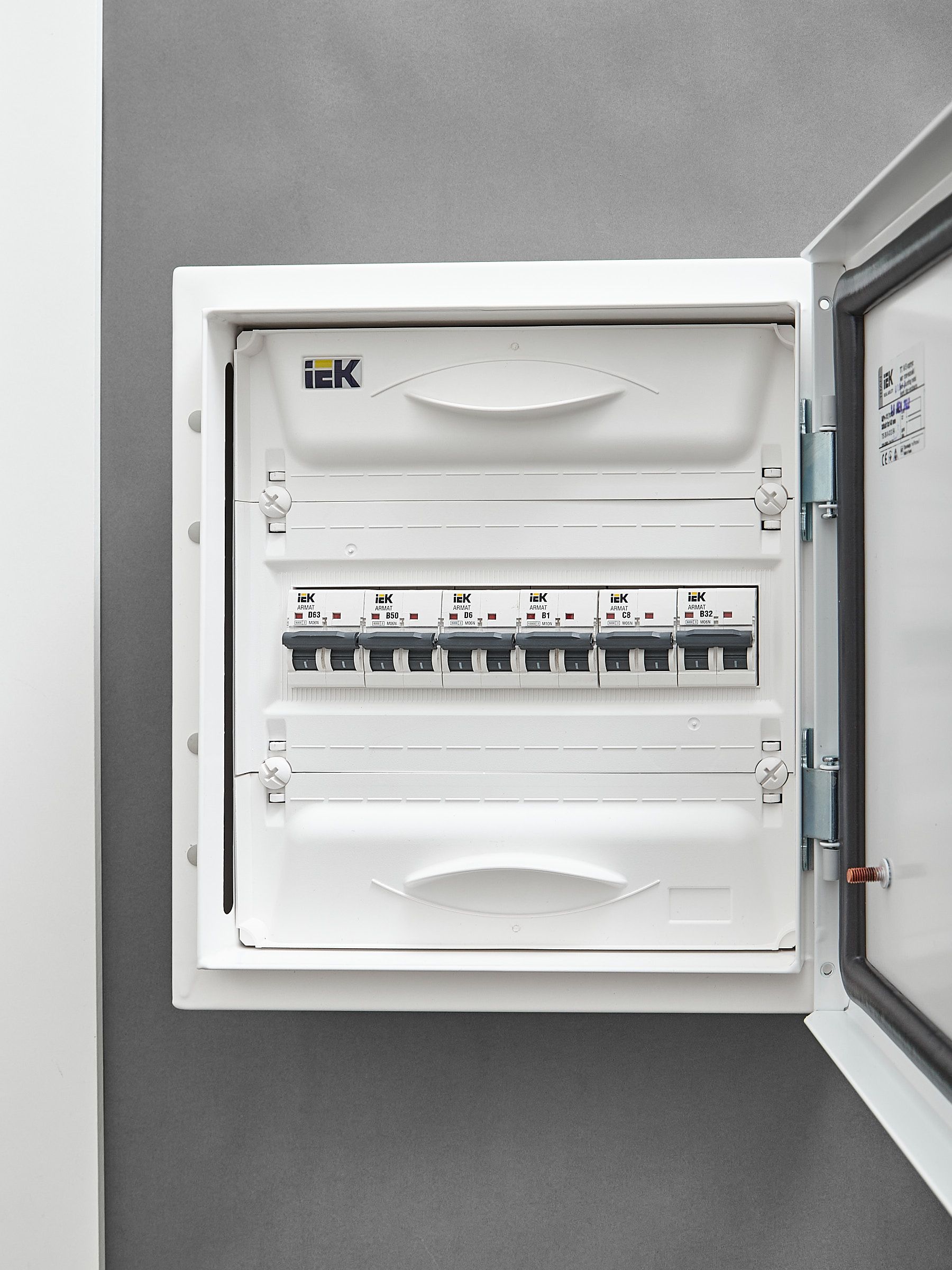ARMAT Автоматический выключатель M10N 2P B 1А IEK - Фото 3