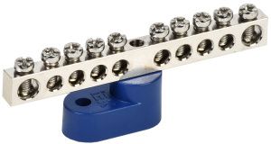 Шина N "ноль" на одном угловом изоляторе с никелевым покрытием ШНИ-6х9-10-У1-С IEK YNN10-10-C1-K07-N