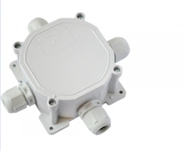 Коробка монтажная для о/п 75x75x45 без использования контактных зажимов КМ-257 с сальниками PG-9 8046BY