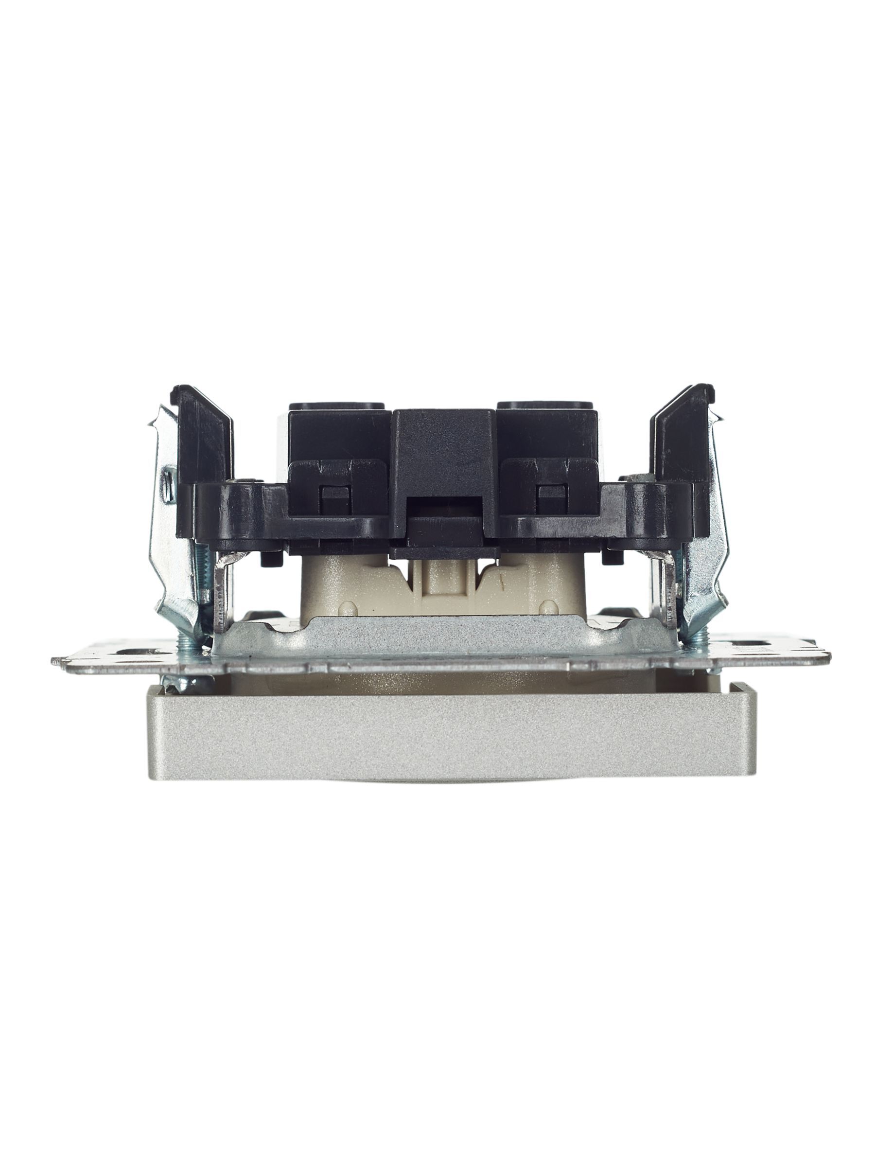 BRITE Розетка 1-местная без заземления без защитных шторок 10А РС10-1-0-БрА алюминий IEK - Фото 3