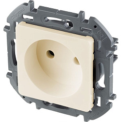 INSPIRIA Розетка 1-местная без заземления без защитных шторок 16А слоновая кость 673711