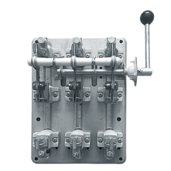 Разъединитель РПБ-4 400А правый привод без ППН EKF rpb-400