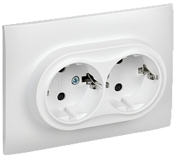 SKANDY Розетка 2-местная с заземлением с защитными шторками 16А в сборе SK-R07W арктический белый IEK SK-R24-16-K01-F