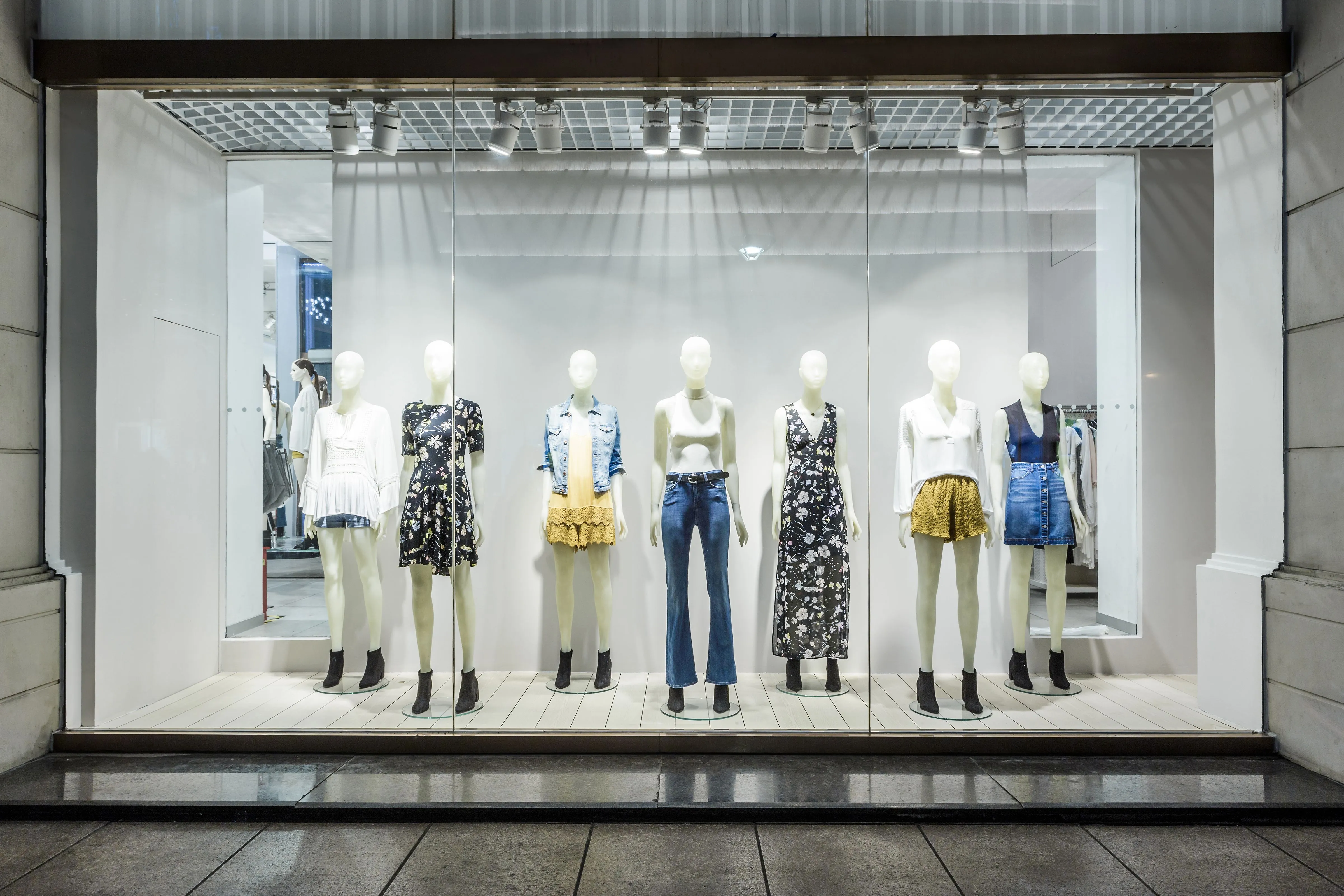 LIGHTING Светильник светодиодный трековый ДТО 1304 40Вт 4000К однофазный 24град белый IEK - Фото 4