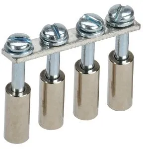 Перемычка в сборе для колодки клеммной CTS 6мм2 4PIN IEK YCT10-00-K03-006-A-4P