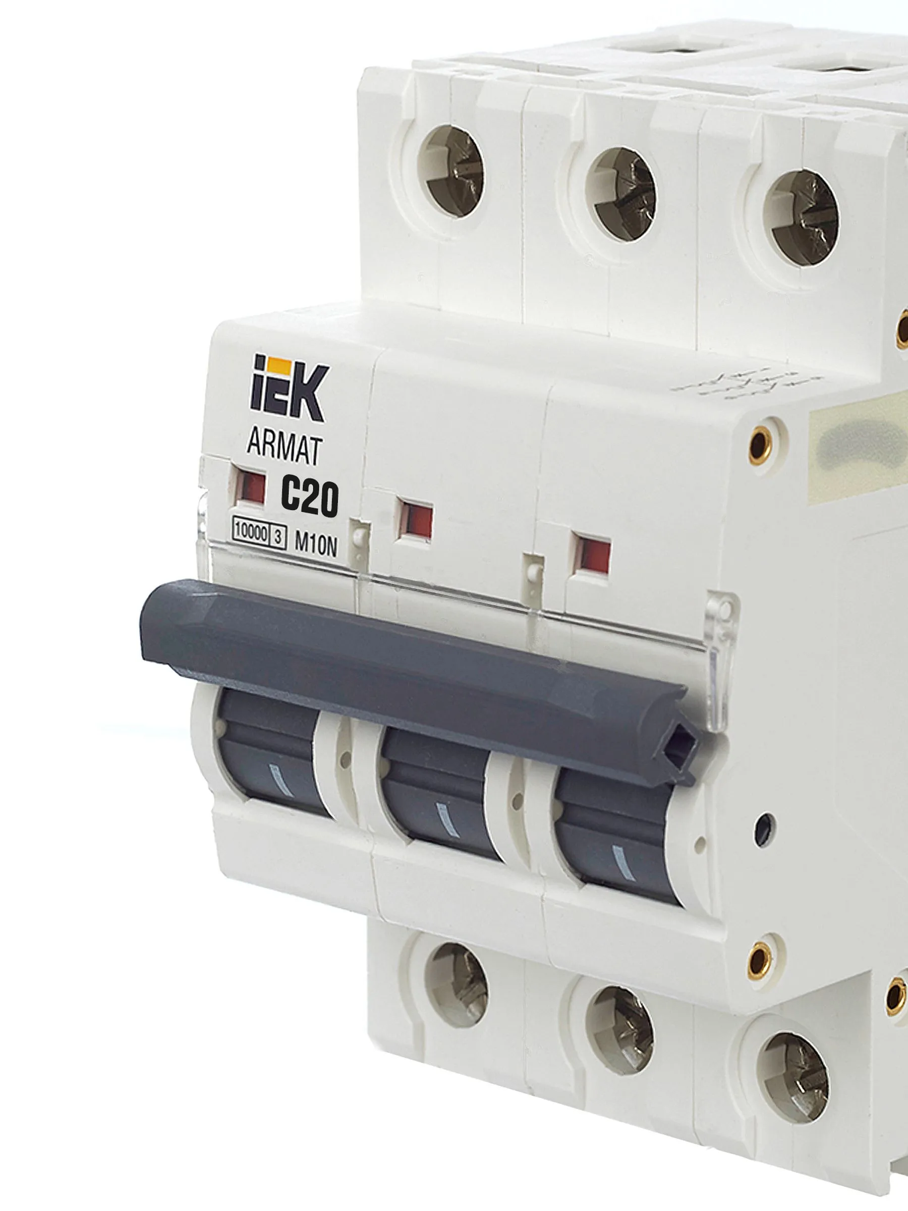 ARMAT Автоматический выключатель M10N 3P C 20А IEK - Фото 7