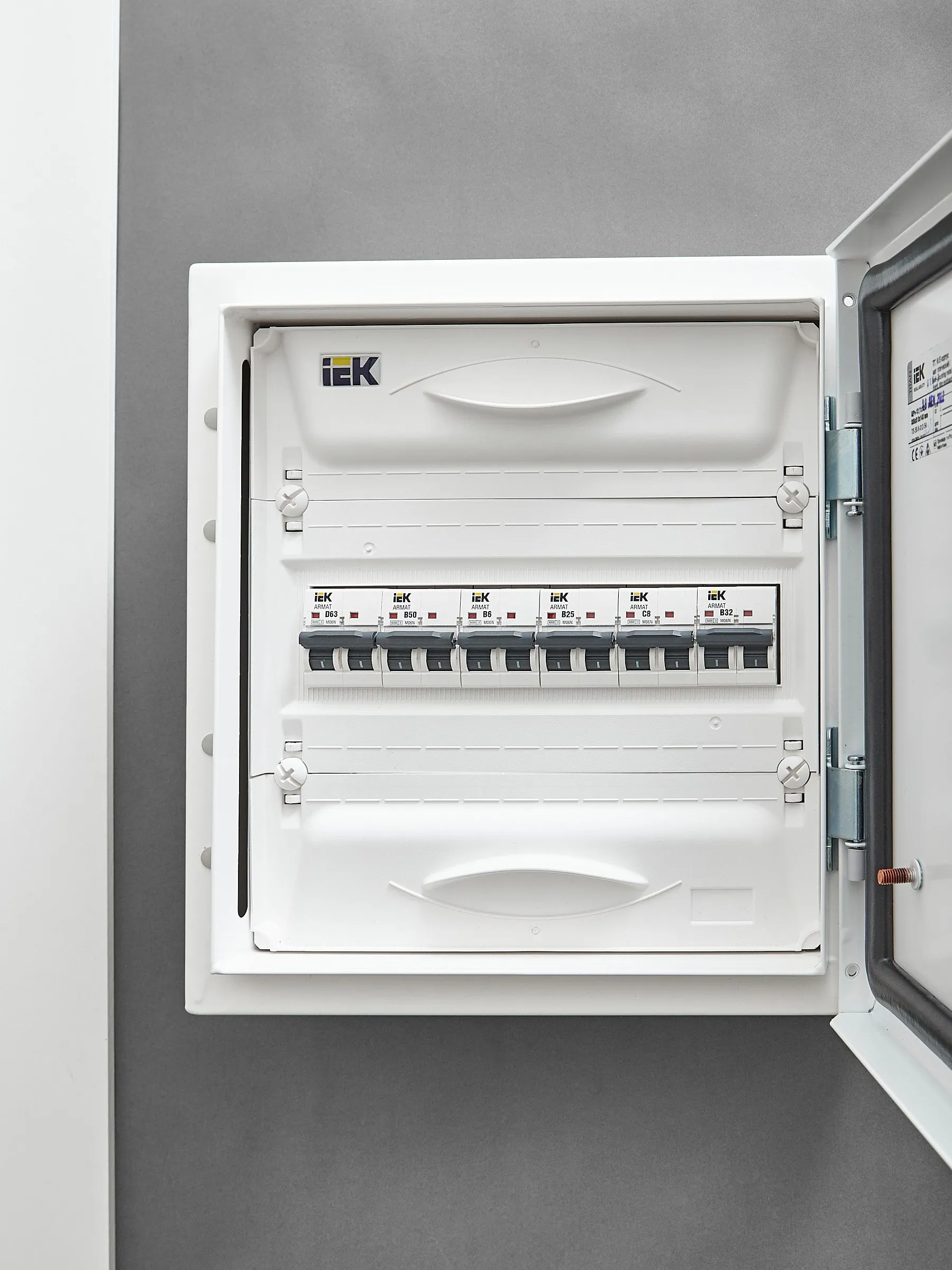 ARMAT Автоматический выключатель M06N 2P B 25А IEK - Фото 10