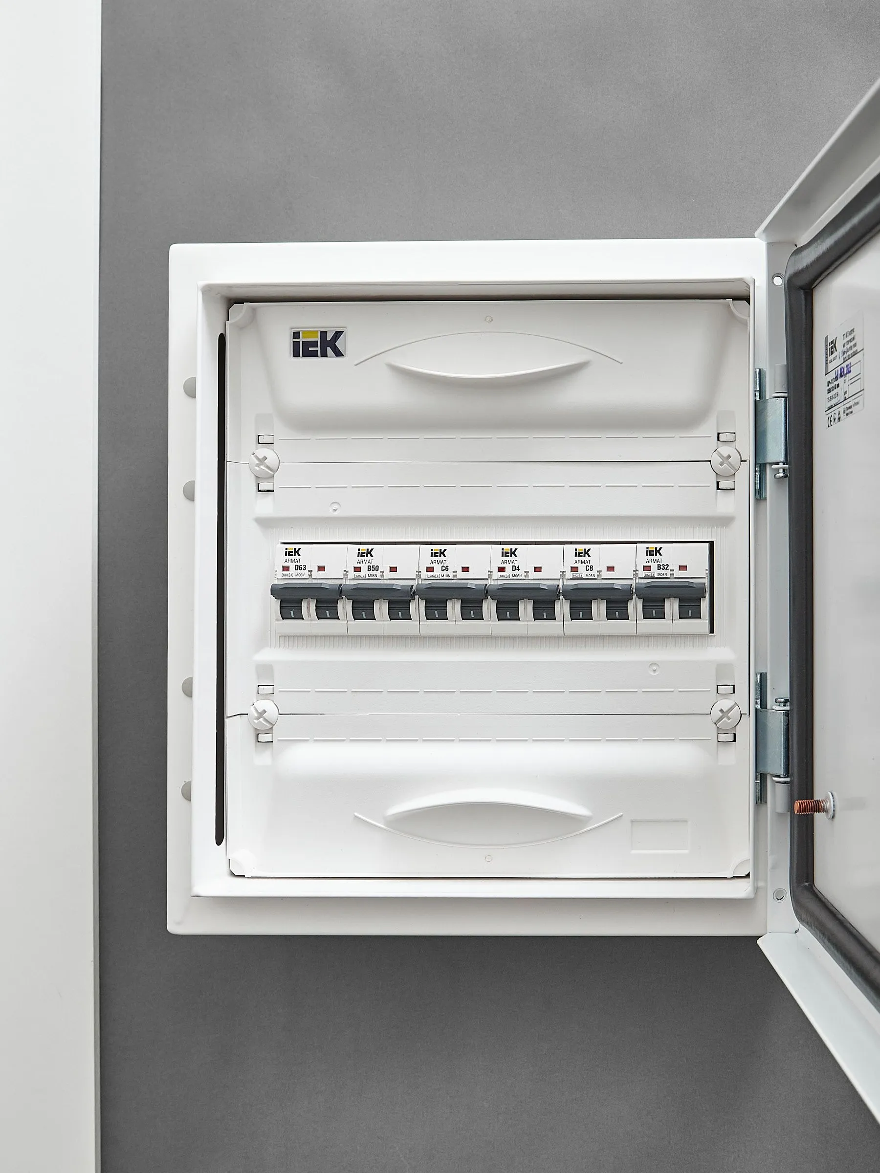 ARMAT Автоматический выключатель M10N 2P C 6А IEK - Фото 6