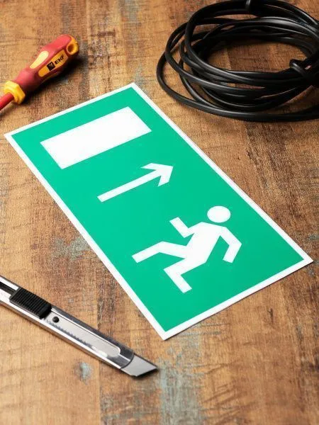 Знак наклейка E11 "Направление к эвакуационному выходу прямо" (150х300) EKF - Фото 5