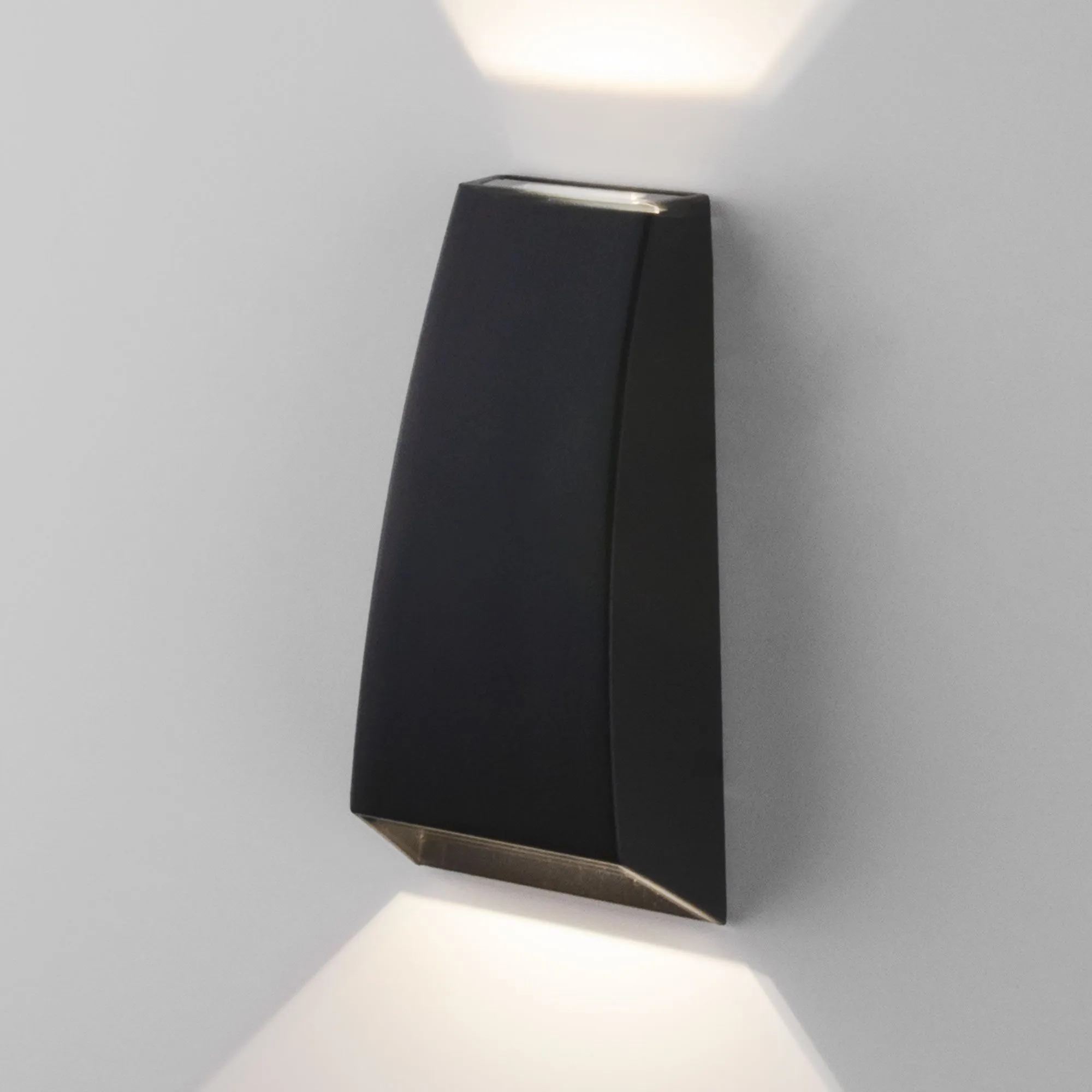 Светильник светодиодный уличный настенный 1016 TECHNO черный Elektrostandard - Фото 3