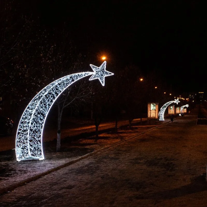 Декоративная декорация Падающая звезда 300 см 501-660