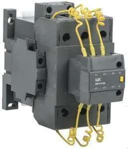 Контактор для конденсаторов КМИ-К 60кВАр IEK KKMK-60-230-01