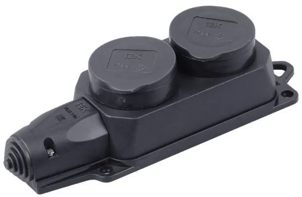 Розетка (колодка) 2-местная РБ32-1-0м с защитными крышками IP44 ОМЕГА каучук IEK PKR62-016-2-K02