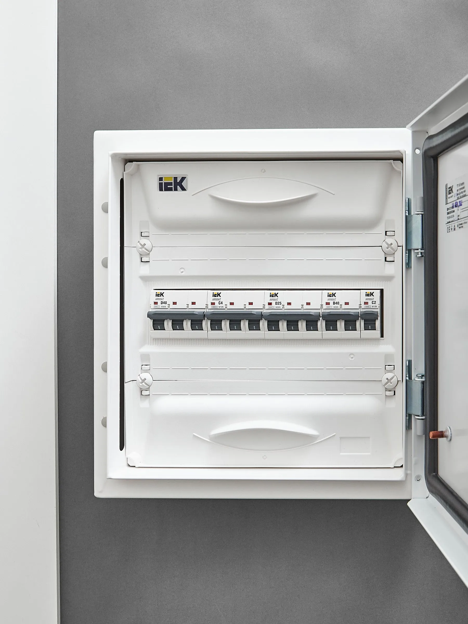 ARMAT Автоматический выключатель M06N 3P D 25А IEK - Фото 2