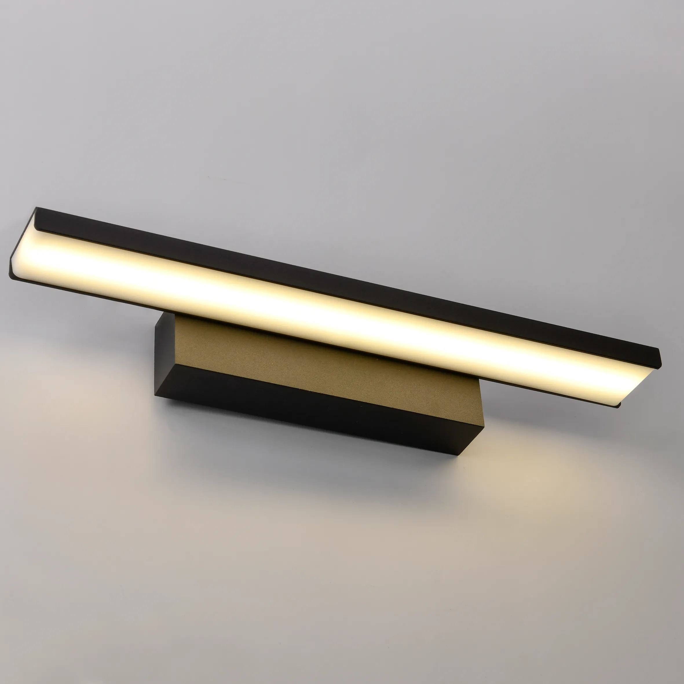 LIGHTING Светильник светодиодный 5116 настенный 8Вт 4000К IP44 черный IEK - Фото 3