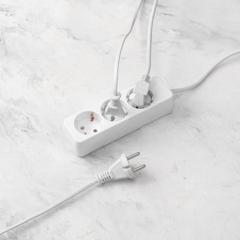 Удлинитель 3 гнезда, 1,5м, 3х0,75мм², с/з,  белый PROconnect - Фото 2