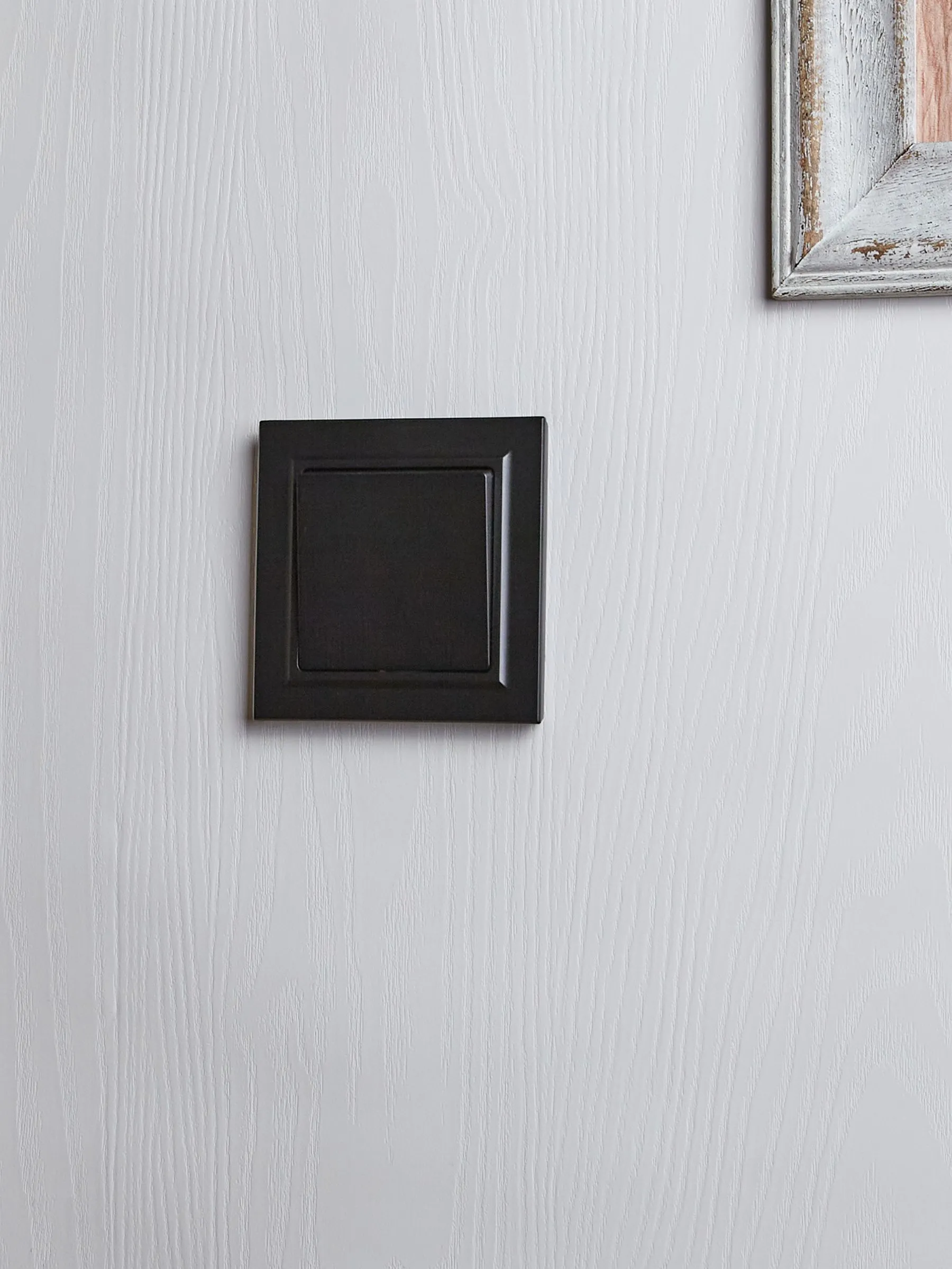 BRITE Выключатель 1-клавишный 10А в сборе ВСР10-1-0-БрЧ черный IEK - Фото 4