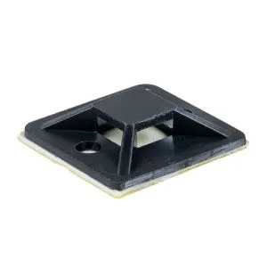 Площадка самоклеящаяся (30х30мм.) черная (100шт.) EKF plc-30x30-b